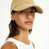 By Malene Birger Aubrieli kasket