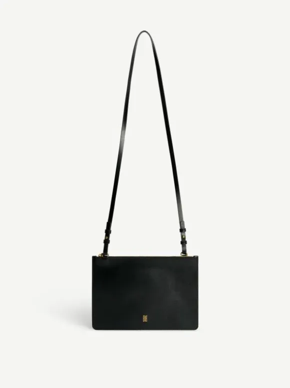 By Malene Birger Aya taske