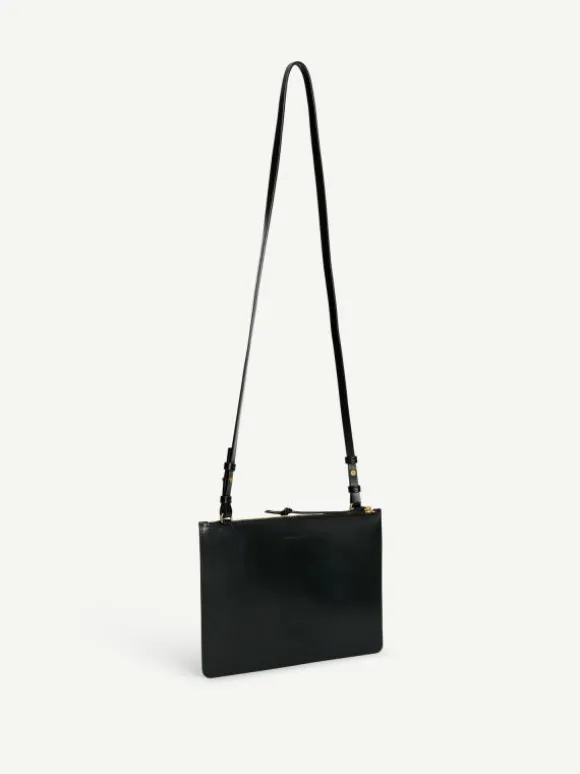 By Malene Birger Aya taske